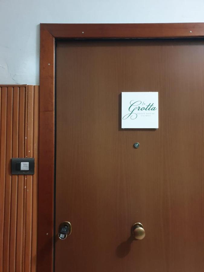 La Grotta Stazione Villa Salerno Exteriör bild